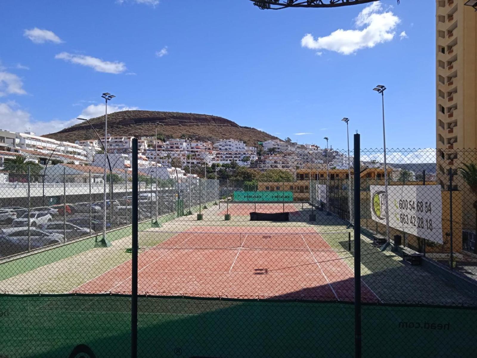 Firstline Apartment Los Cristianos أرونا المظهر الخارجي الصورة